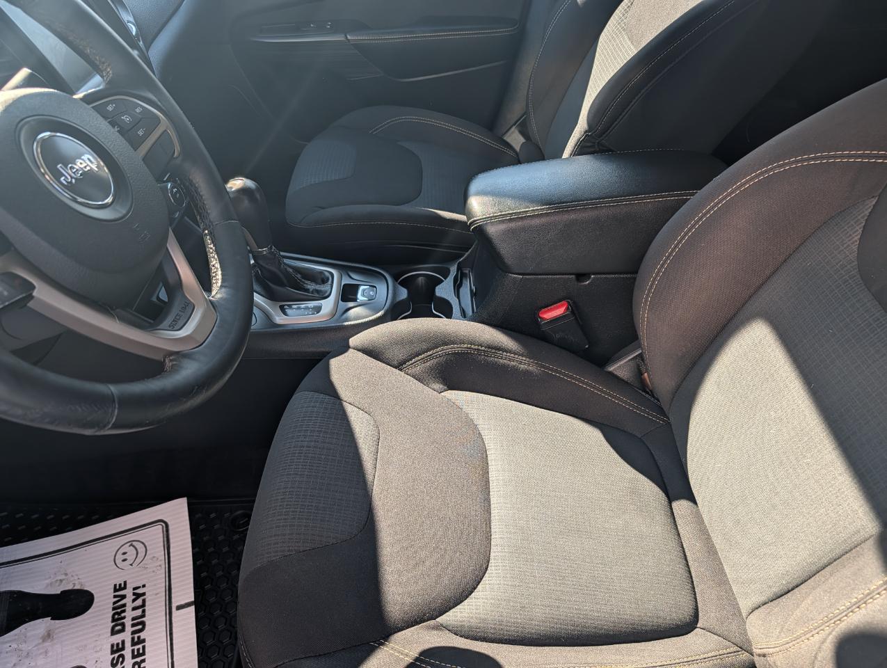 Jeep Cherokee 4WD 4dr North 2016