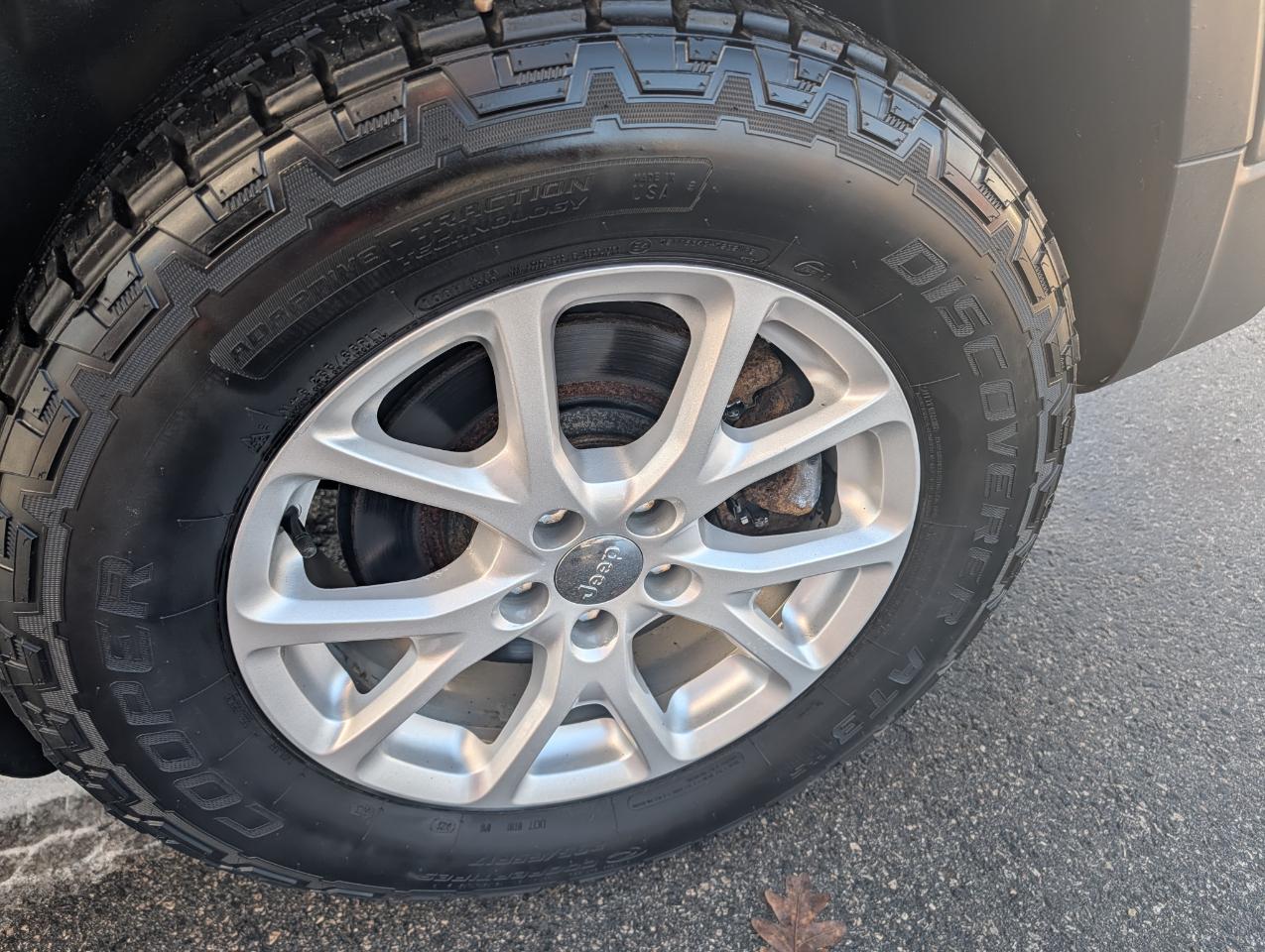 Jeep Cherokee 4WD 4dr North 2016