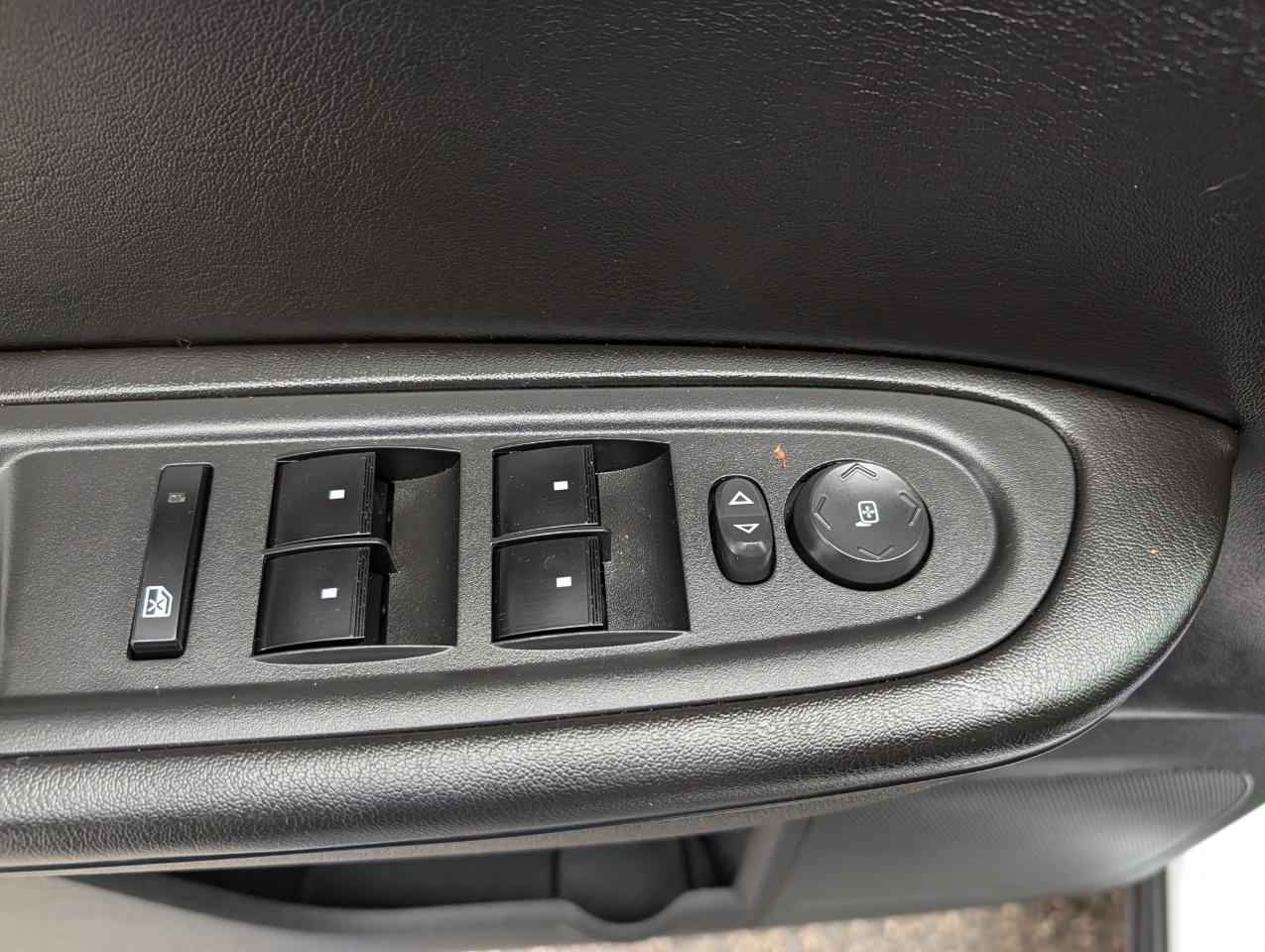 Chevrolet Traverse AWD 4dr LT w/1LT 2016