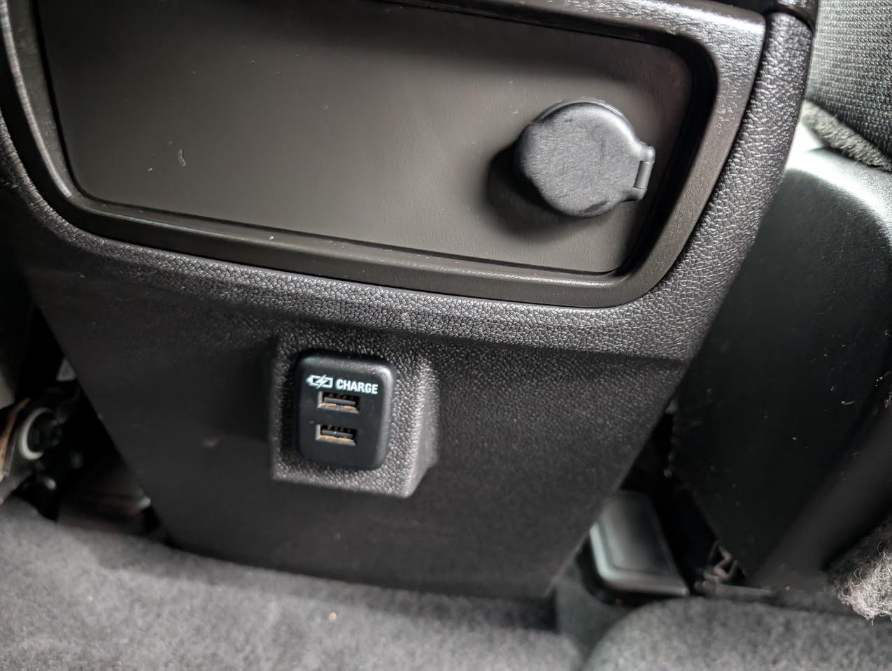 Chevrolet Traverse AWD 4dr LT w/1LT 2016