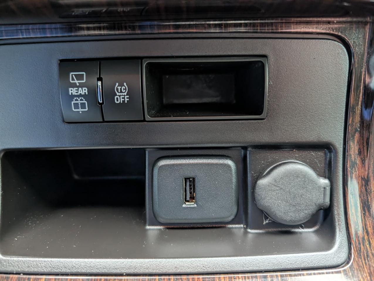 Chevrolet Traverse AWD 4dr LT w/1LT 2016