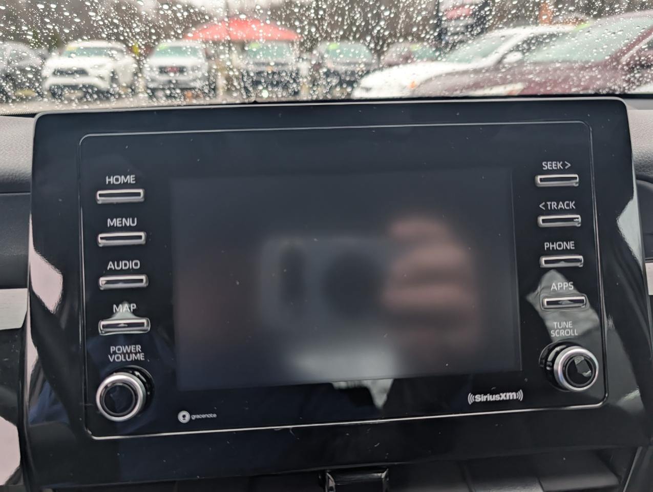 Toyota Camry LE Auto (Natl) 2022