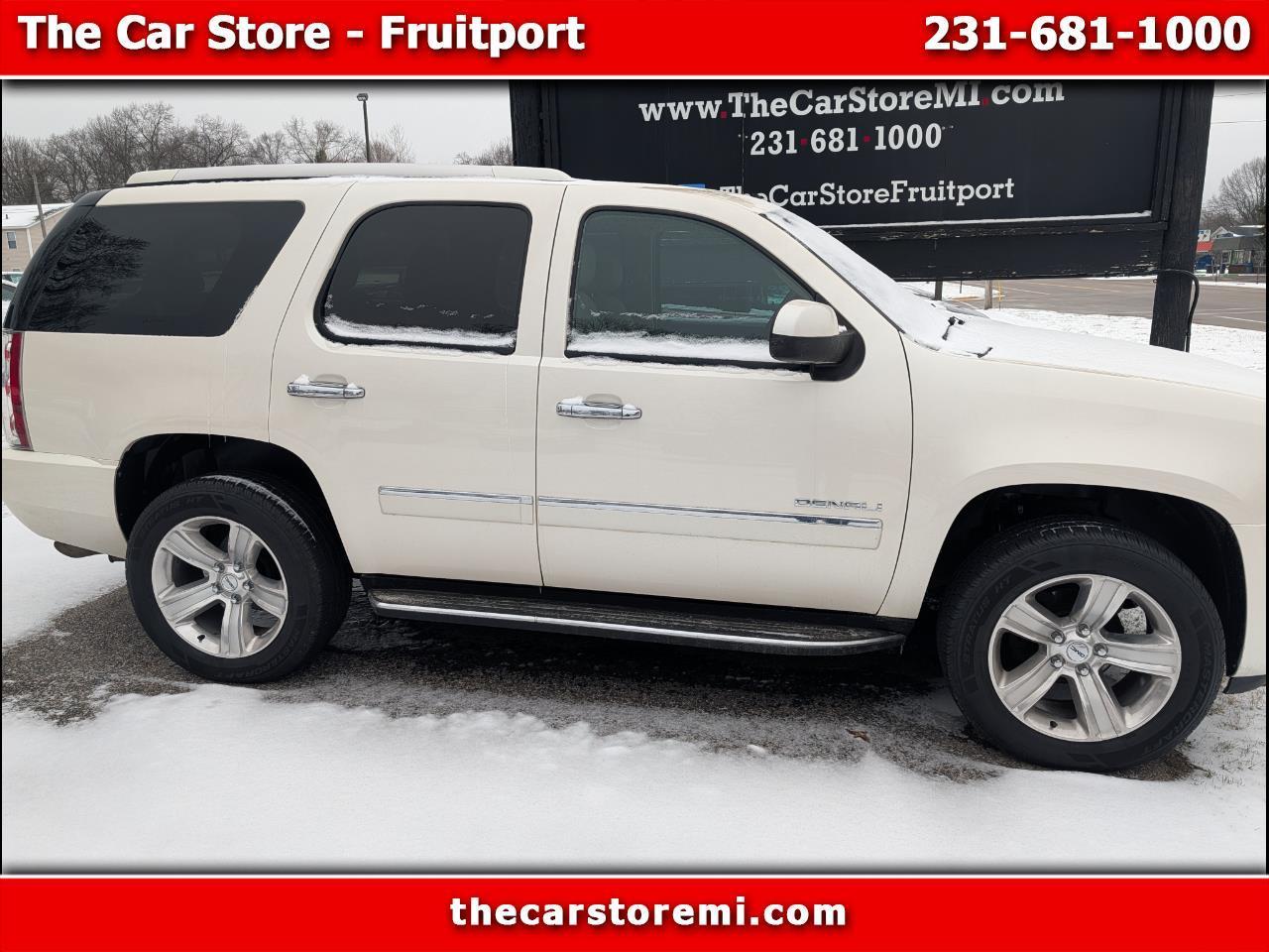 GMC Yukon AWD 4dr 1500 Denali 2012