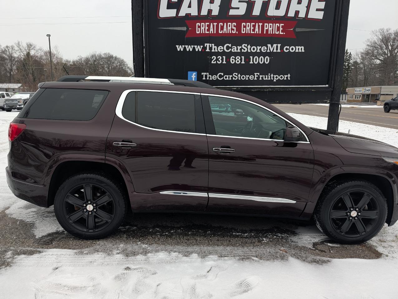 GMC Acadia AWD 4dr Denali 2017