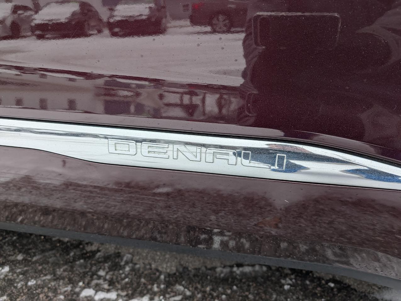 GMC Acadia AWD 4dr Denali 2017