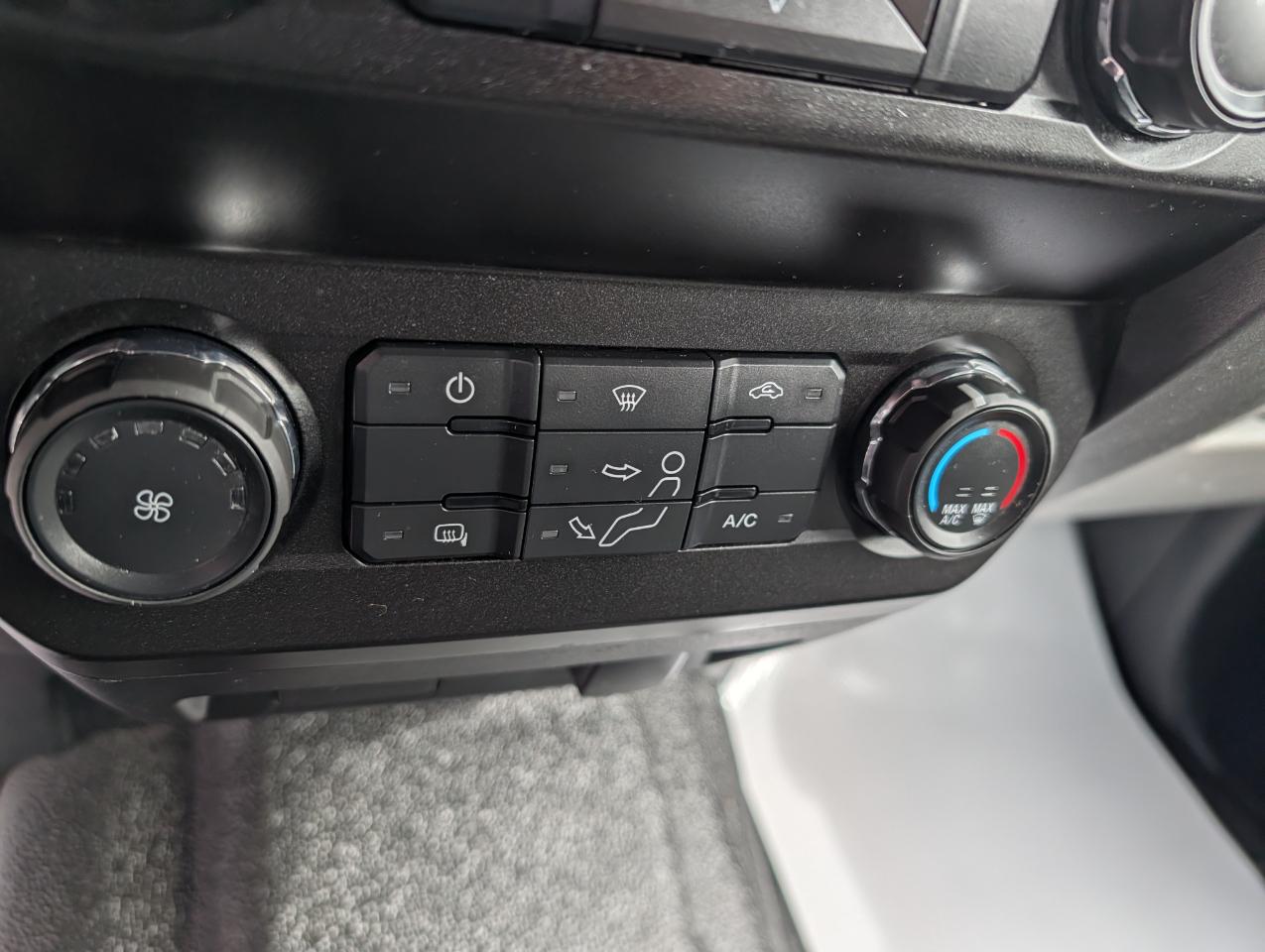 Ford Super Duty F-250 SRW XL 4WD Crew Cab 6.75' Box 2019