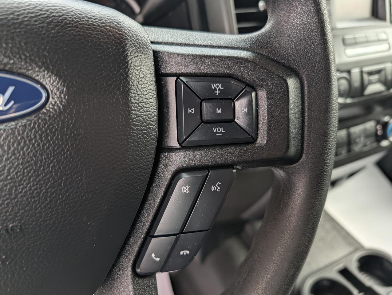 Ford Super Duty F-250 SRW XL 4WD Crew Cab 6.75' Box 2019