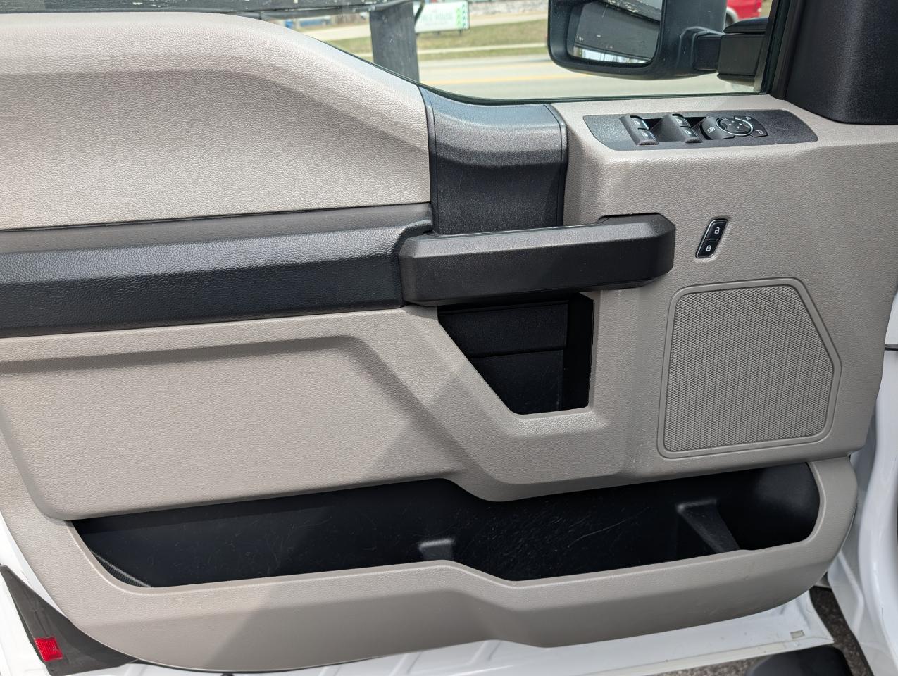 Ford Super Duty F-250 SRW XL 4WD Crew Cab 6.75' Box 2019