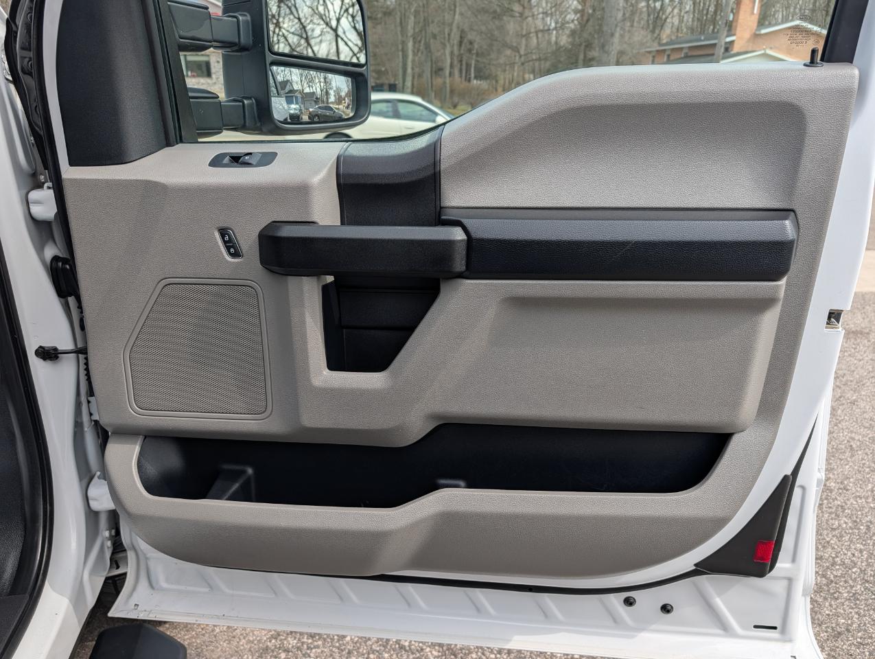 Ford Super Duty F-250 SRW XL 4WD Crew Cab 6.75' Box 2019