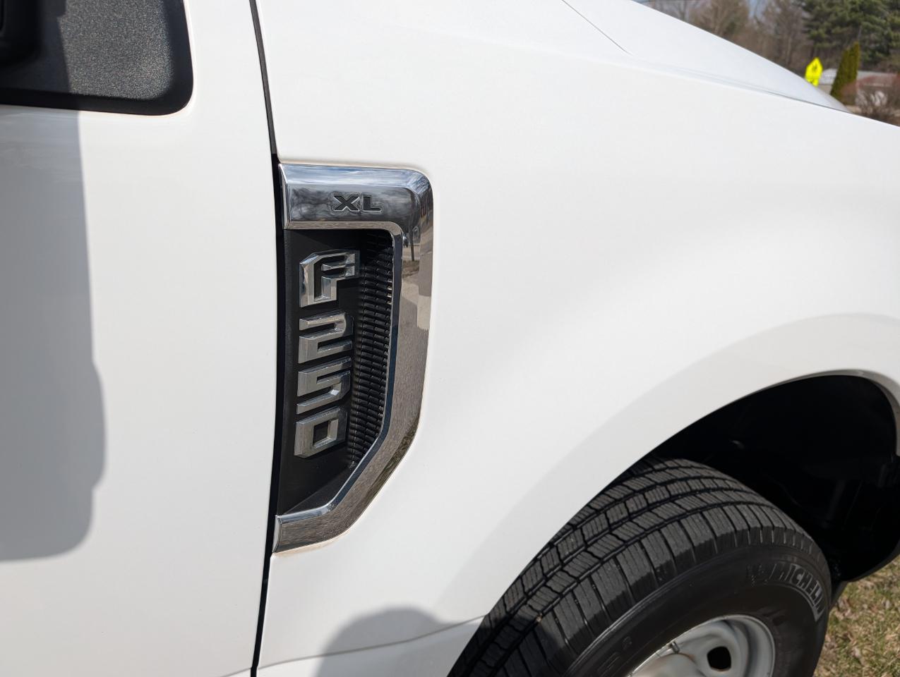 Ford Super Duty F-250 SRW XL 4WD Crew Cab 6.75' Box 2019