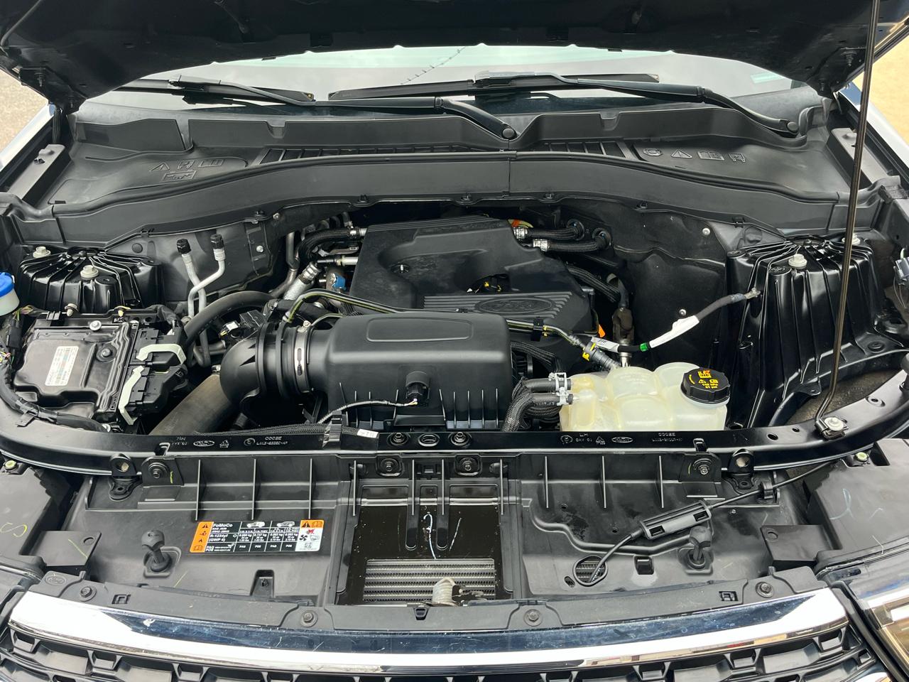 Ford Explorer XLT 4WD 2020