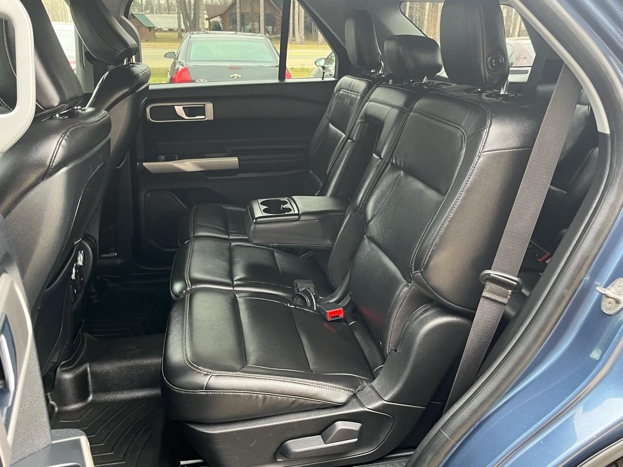 Ford Explorer XLT 4WD 2020