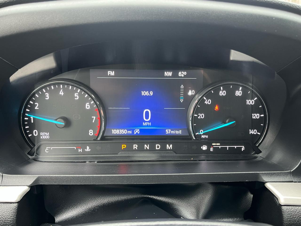 Ford Explorer XLT 4WD 2020