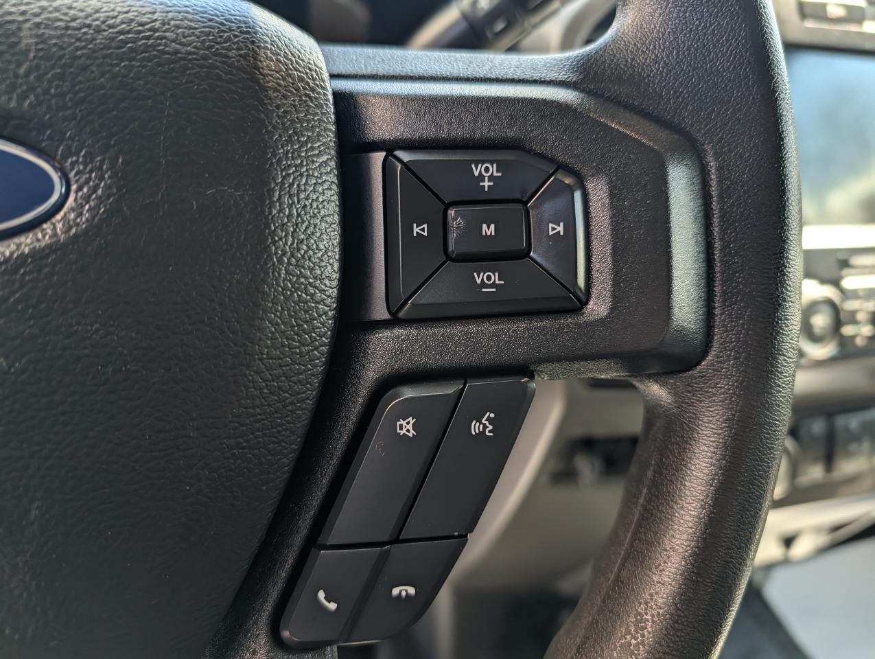 Ford Super Duty F-250 SRW XL 4WD Crew Cab 6.75' Box 2020