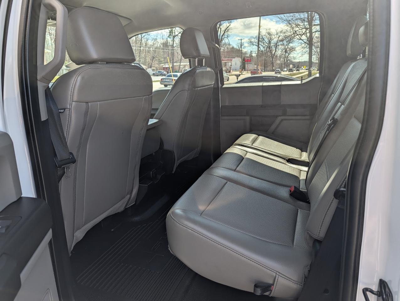 Ford Super Duty F-250 SRW XL 4WD Crew Cab 6.75' Box 2020