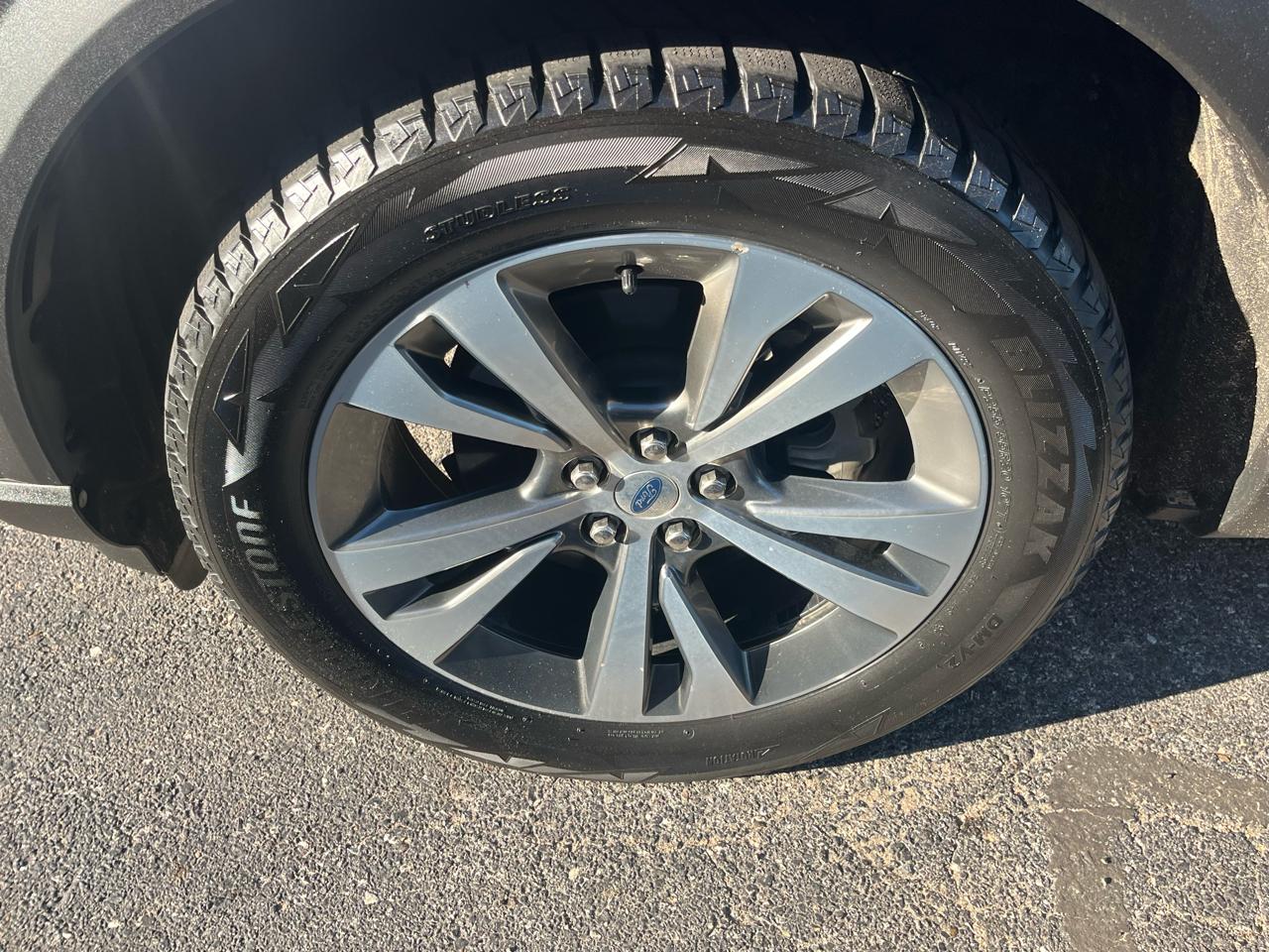Ford Explorer Platinum 4WD 2020