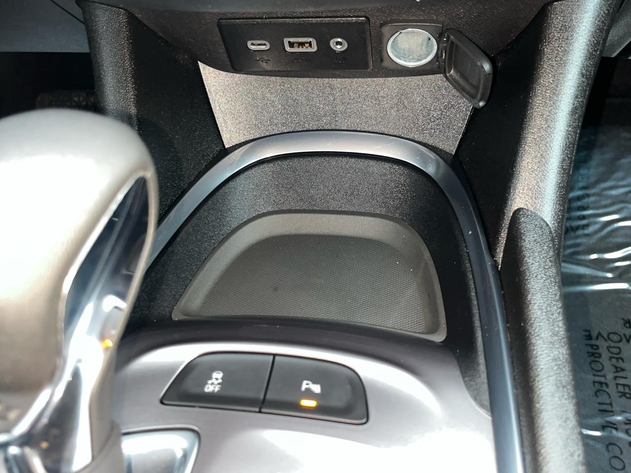 Chevrolet Malibu 4dr Sdn LT 2021