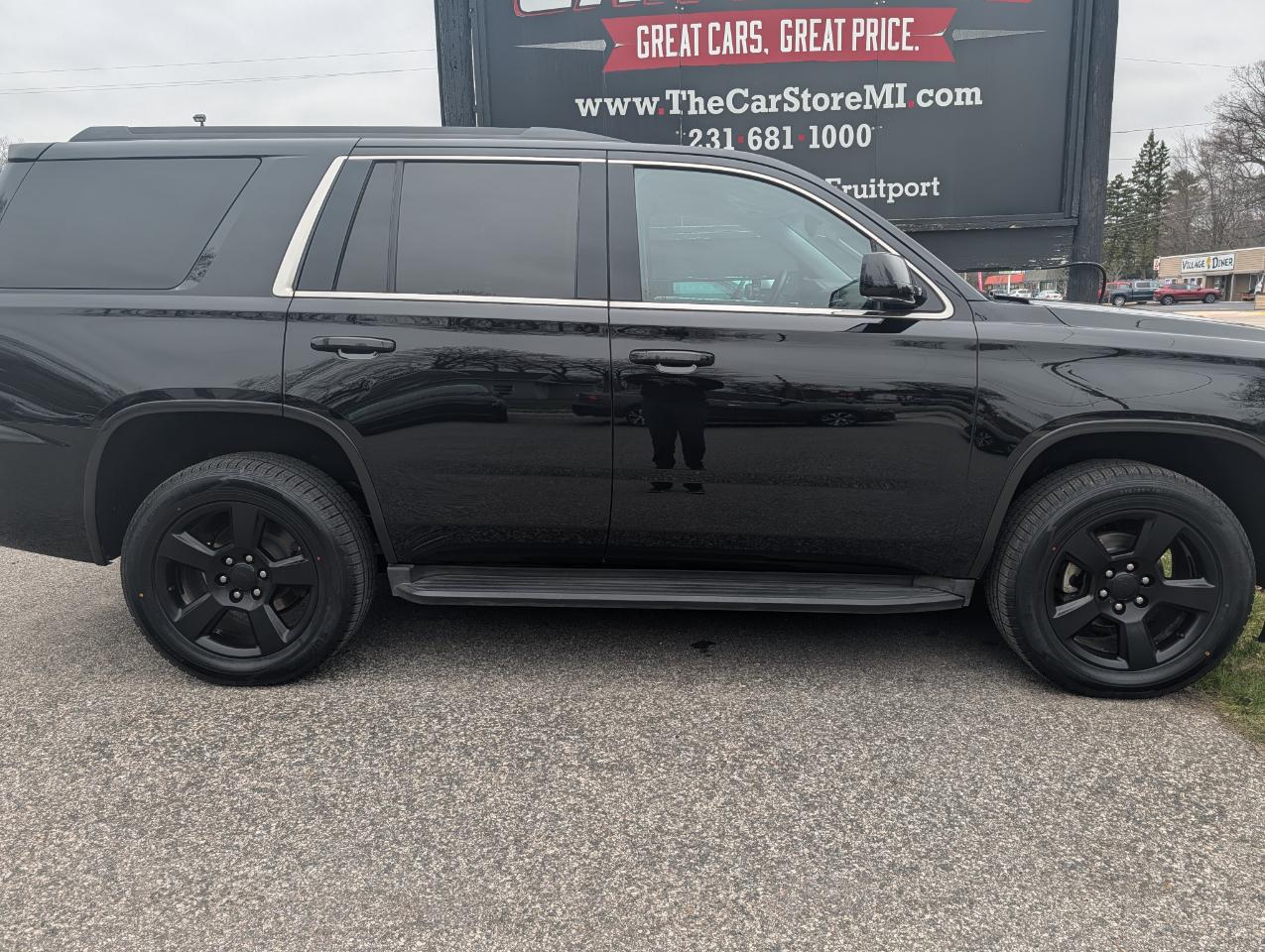 Chevrolet Tahoe 4WD 4dr LT 2015