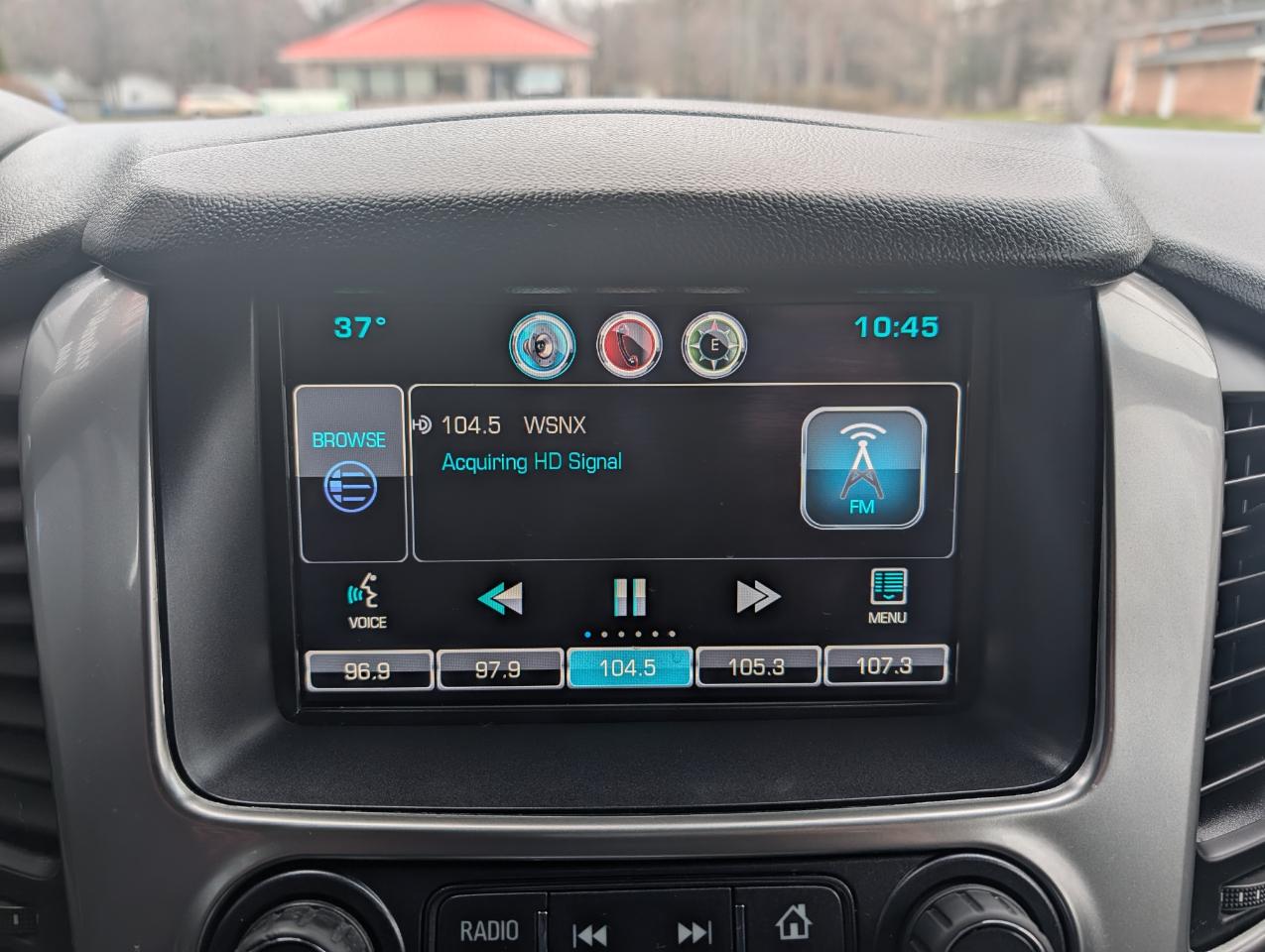 Chevrolet Tahoe 4WD 4dr LT 2015