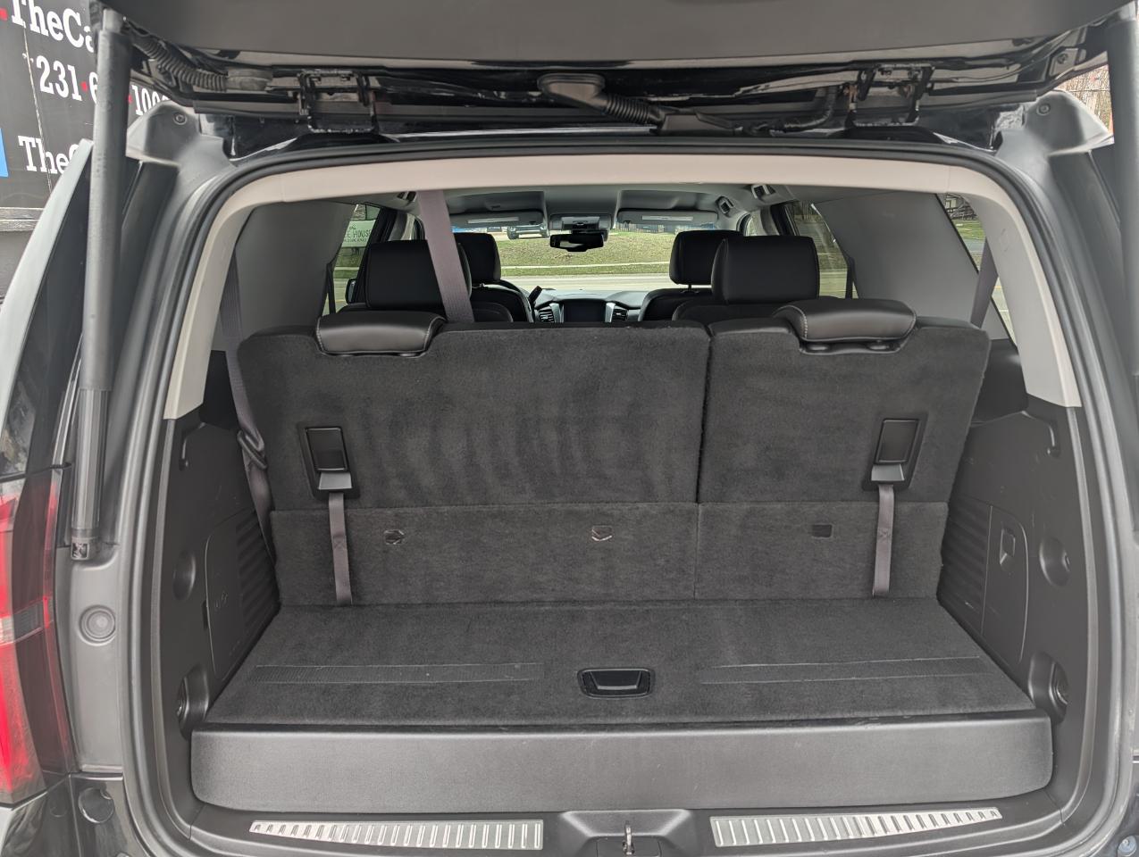 Chevrolet Tahoe 4WD 4dr LT 2015