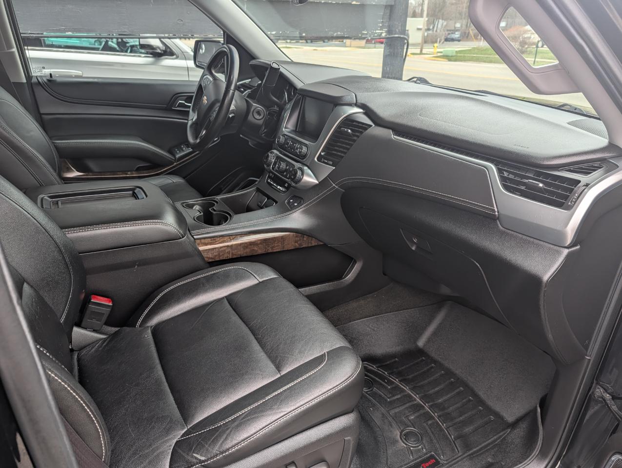 Chevrolet Tahoe 4WD 4dr LT 2015