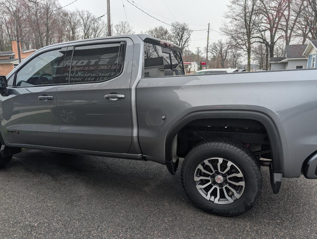 GMC Sierra 1500 4WD Crew Cab 147" AT4 2021