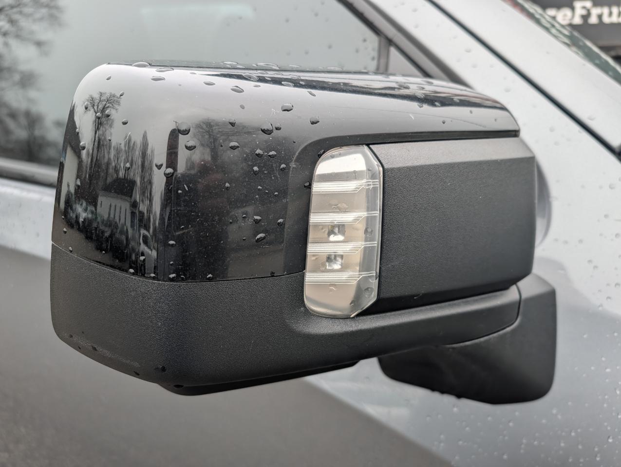 GMC Sierra 1500 4WD Crew Cab 147" AT4 2021
