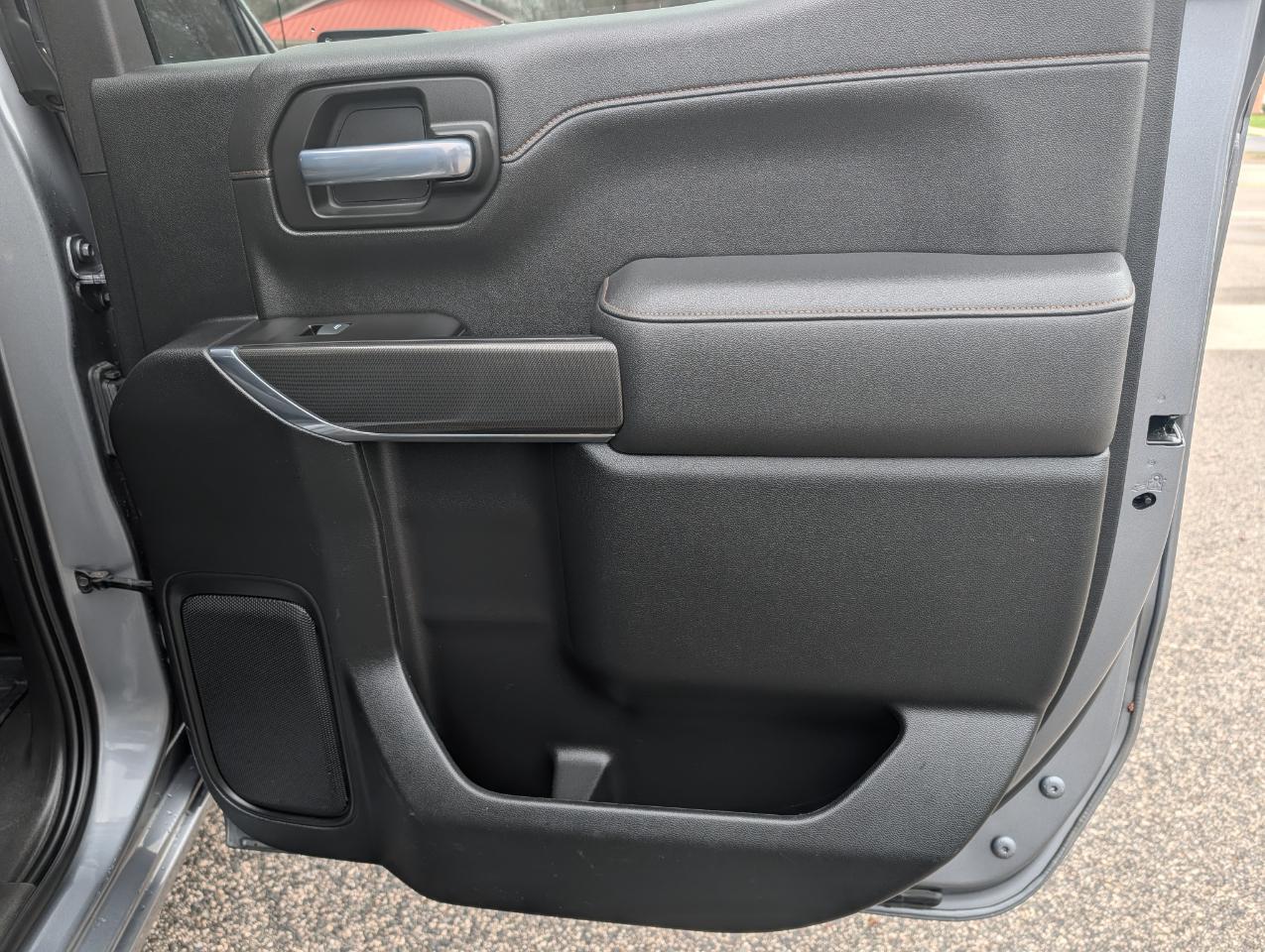 GMC Sierra 1500 4WD Crew Cab 147" AT4 2021