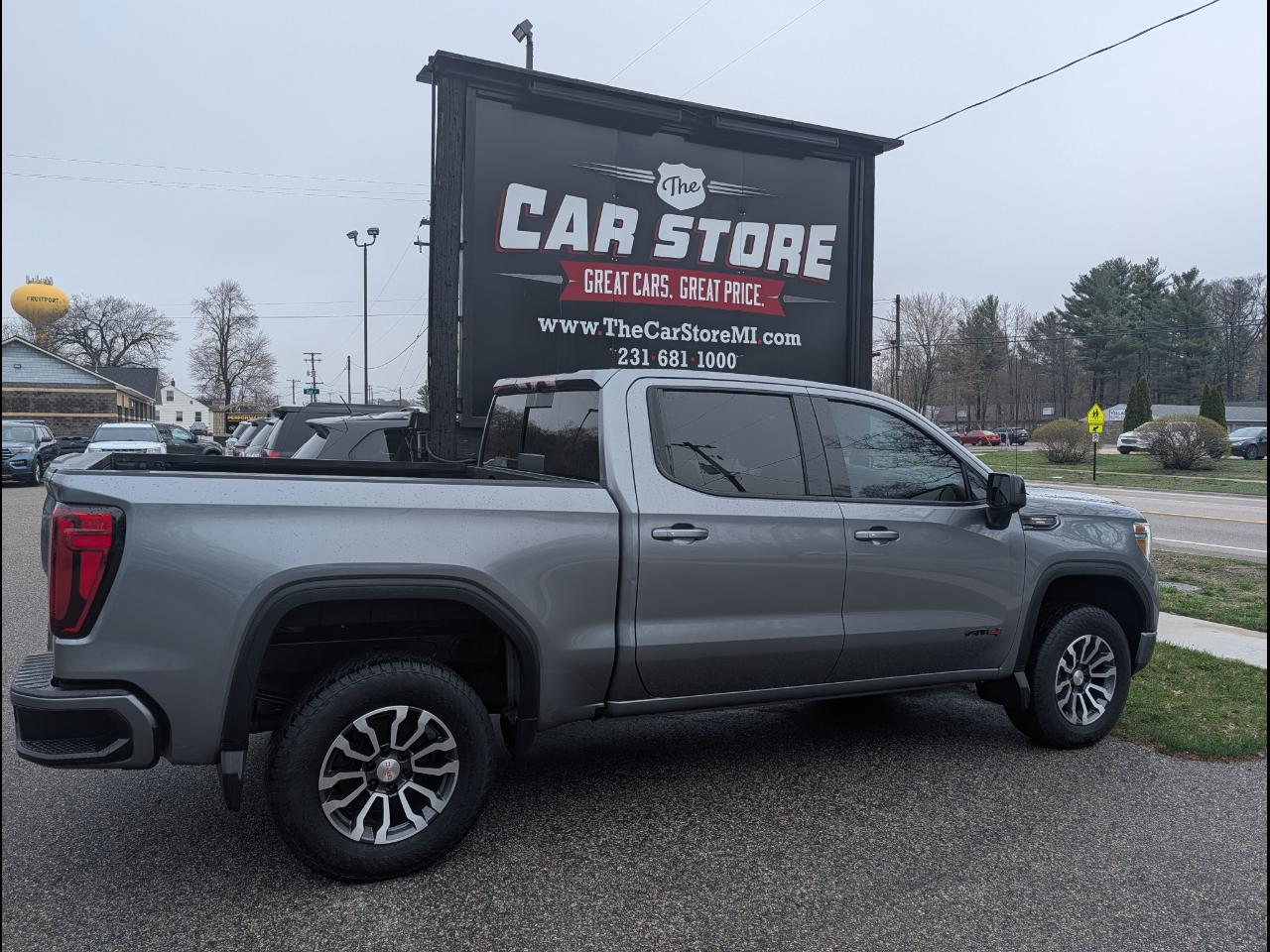 GMC Sierra 1500 4WD Crew Cab 147" AT4 2021