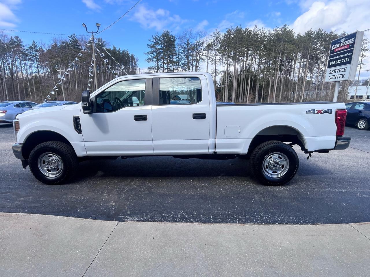 Ford Super Duty F-250 SRW XL 4WD Crew Cab 6.75' Box 2018