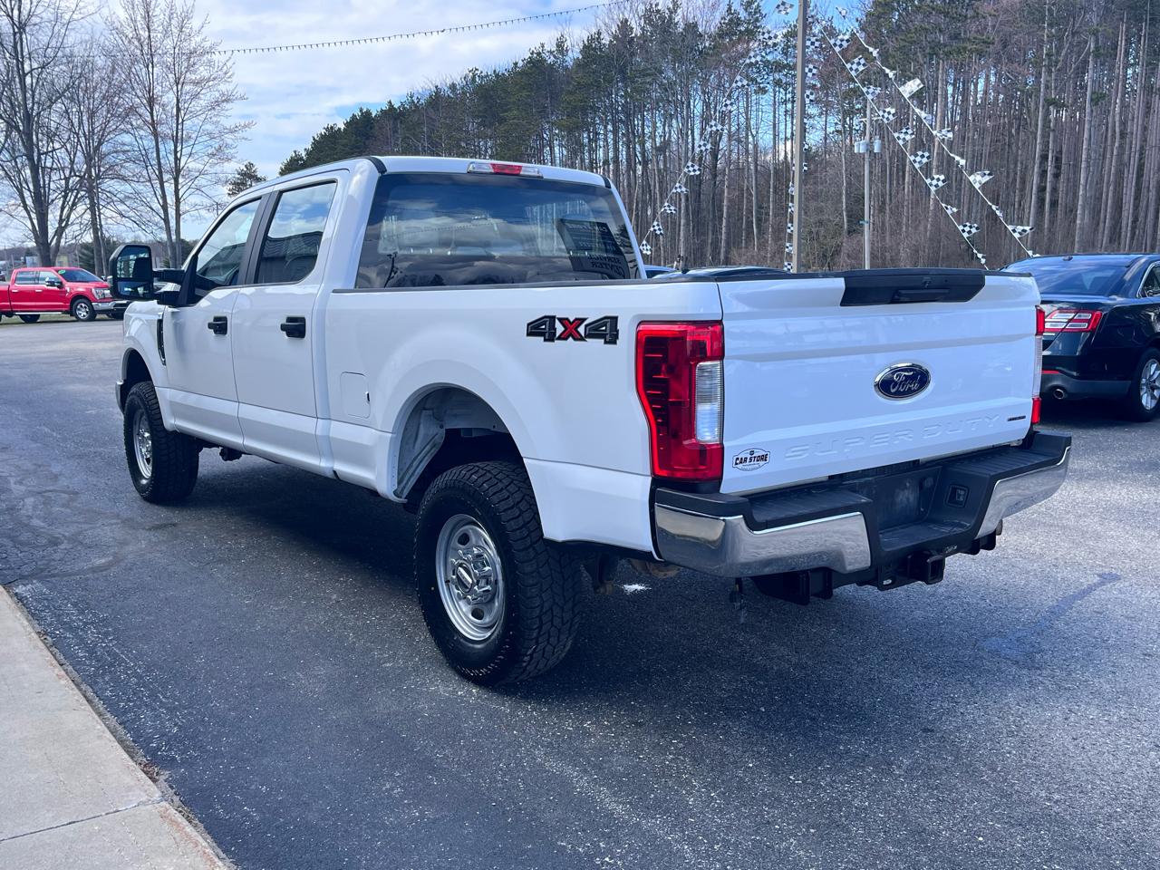 Ford Super Duty F-250 SRW XL 4WD Crew Cab 6.75' Box 2018