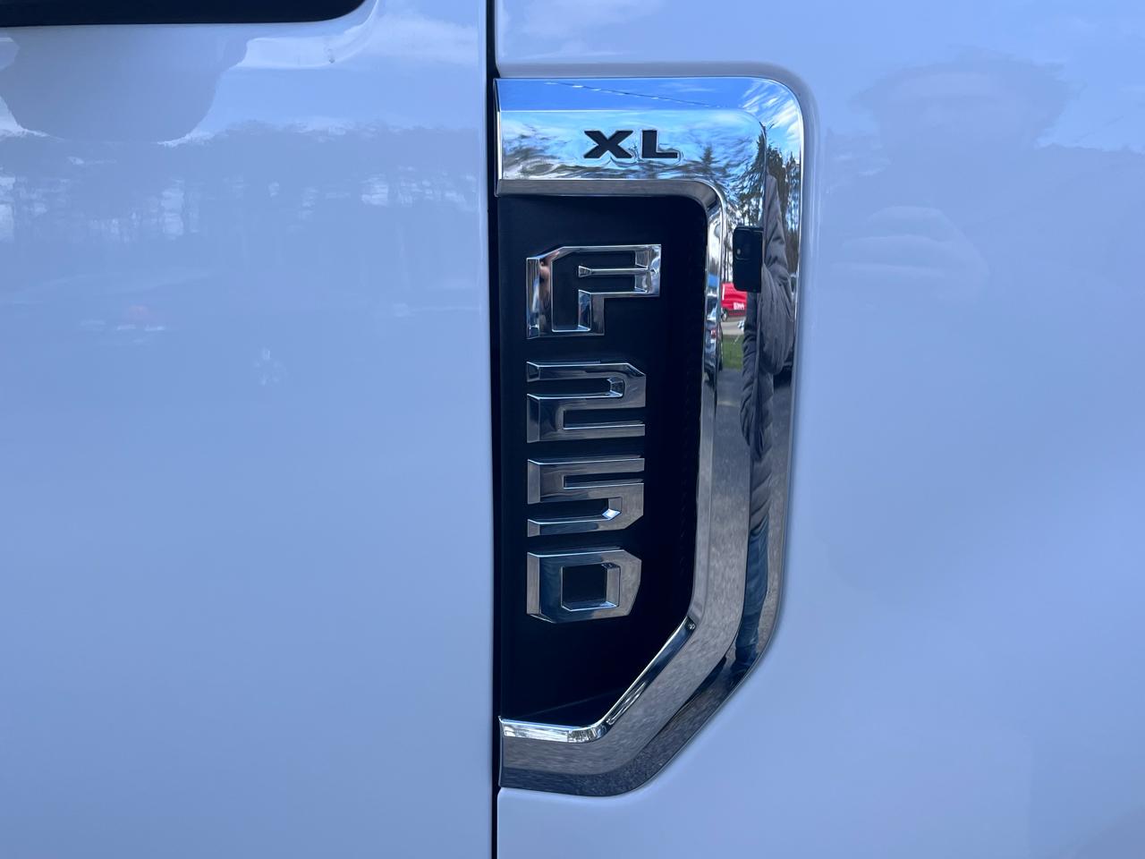 Ford Super Duty F-250 SRW XL 4WD Crew Cab 6.75' Box 2018