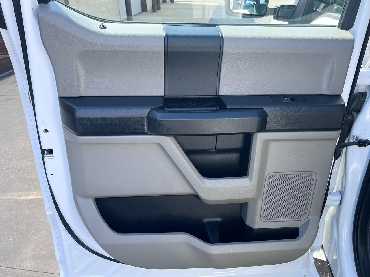 Ford Super Duty F-250 SRW XL 4WD Crew Cab 6.75' Box 2018