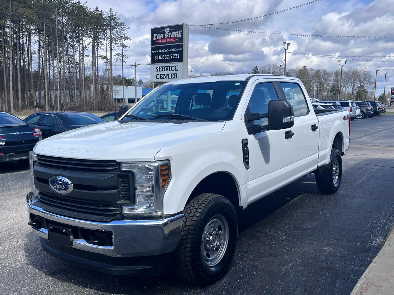 Ford Super Duty F-250 SRW XL 4WD Crew Cab 6.75' Box 2018