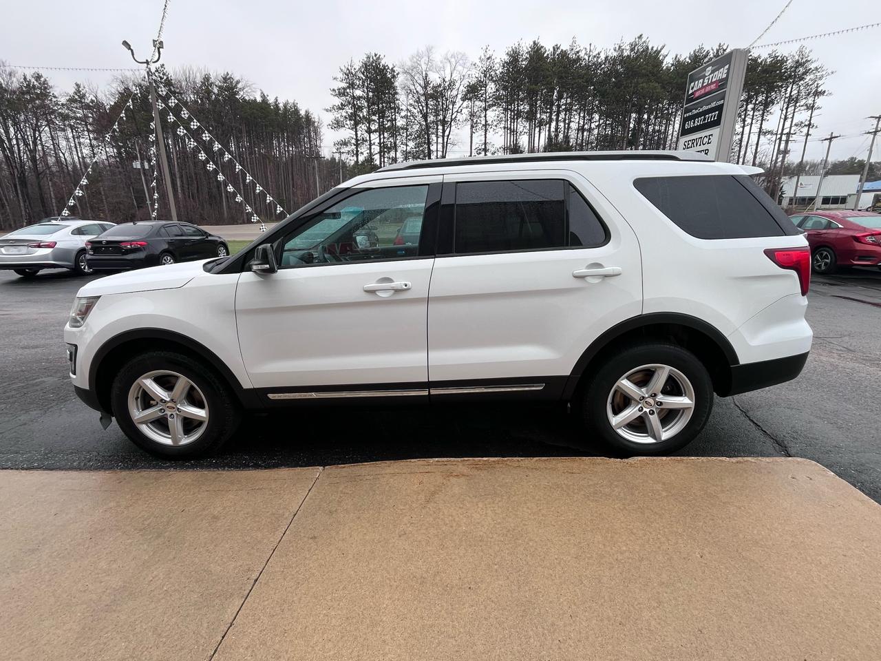 Ford Explorer XLT 4WD 2017