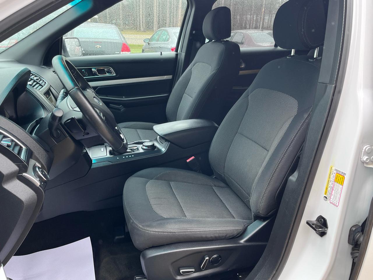 Ford Explorer XLT 4WD 2017