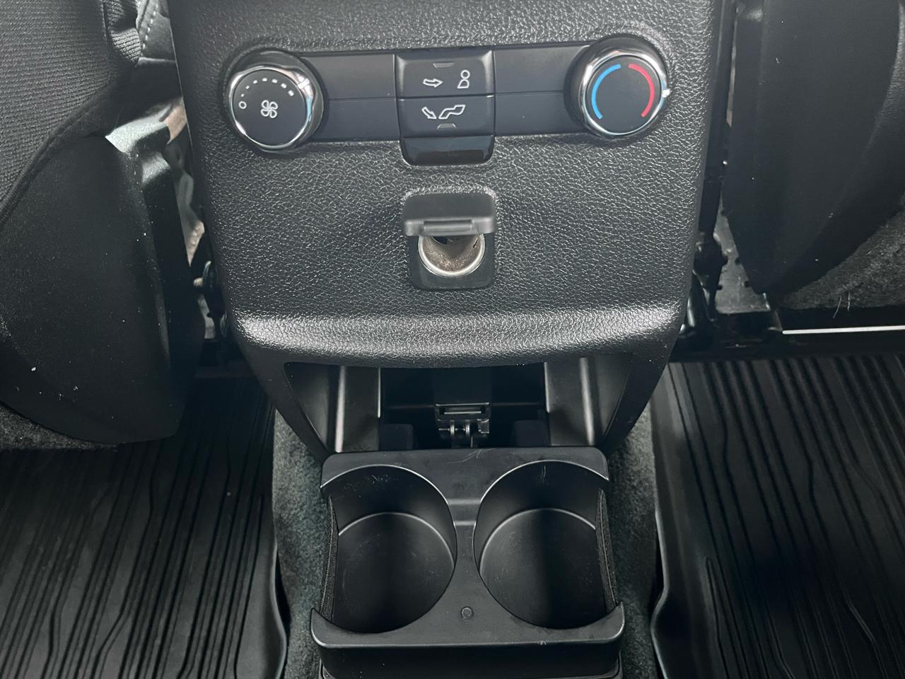 Ford Explorer XLT 4WD 2017