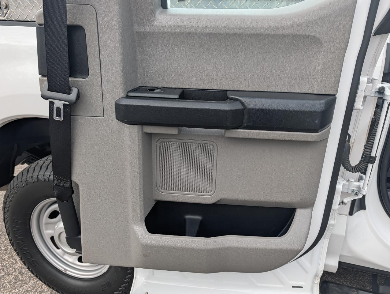 Ford Super Duty F-250 SRW XL 2WD SuperCab 8' Box 2020