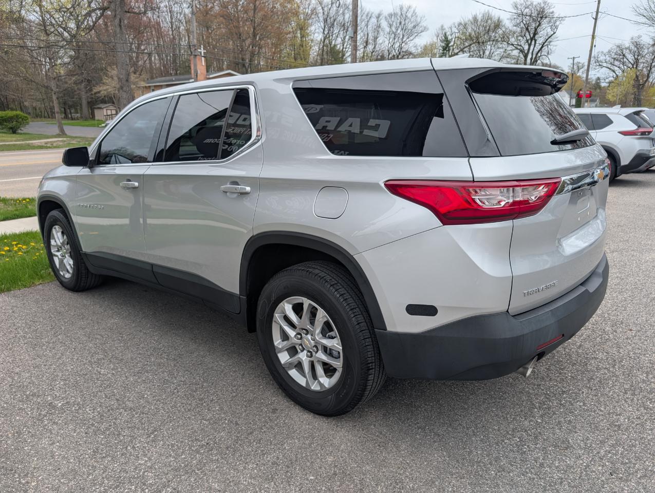 Chevrolet Traverse FWD 4dr LS w/1LS 2021