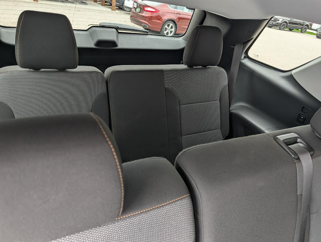 Chevrolet Traverse FWD 4dr LS w/1LS 2021