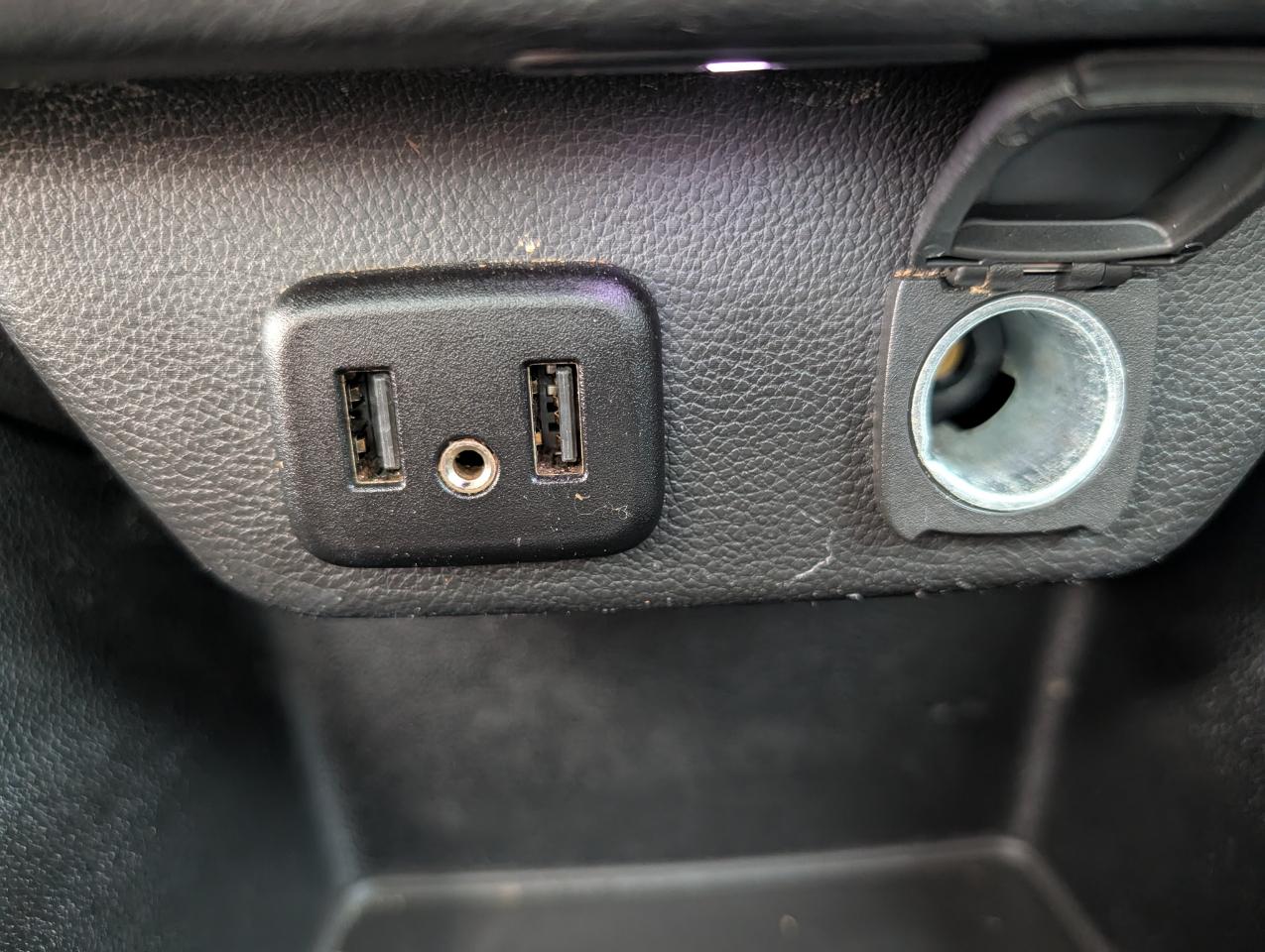 Chevrolet Traverse FWD 4dr LS w/1LS 2021