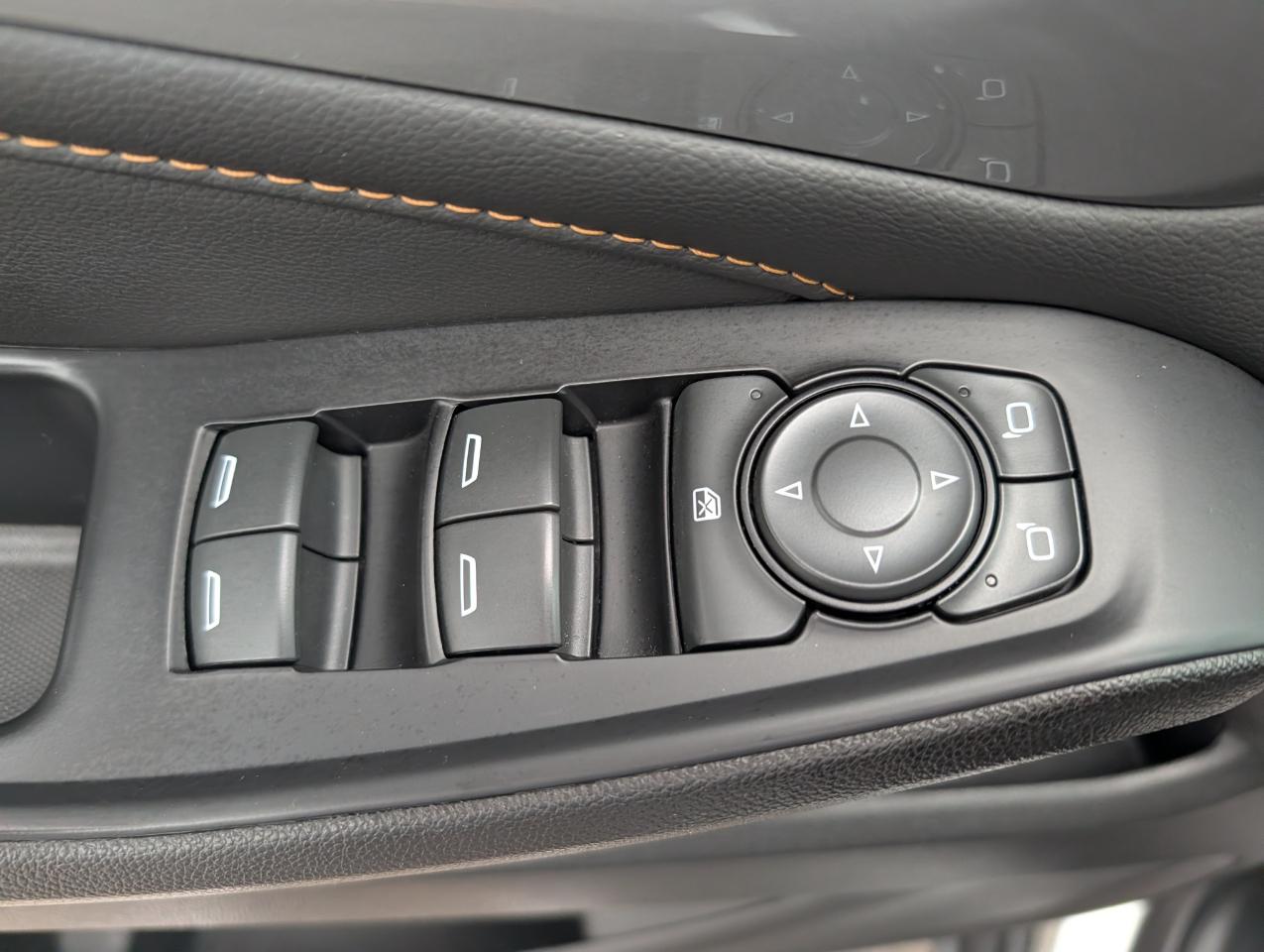 Chevrolet Traverse FWD 4dr LS w/1LS 2021