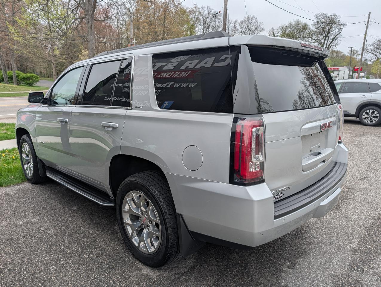 GMC Yukon 4WD 4dr SLT 2016