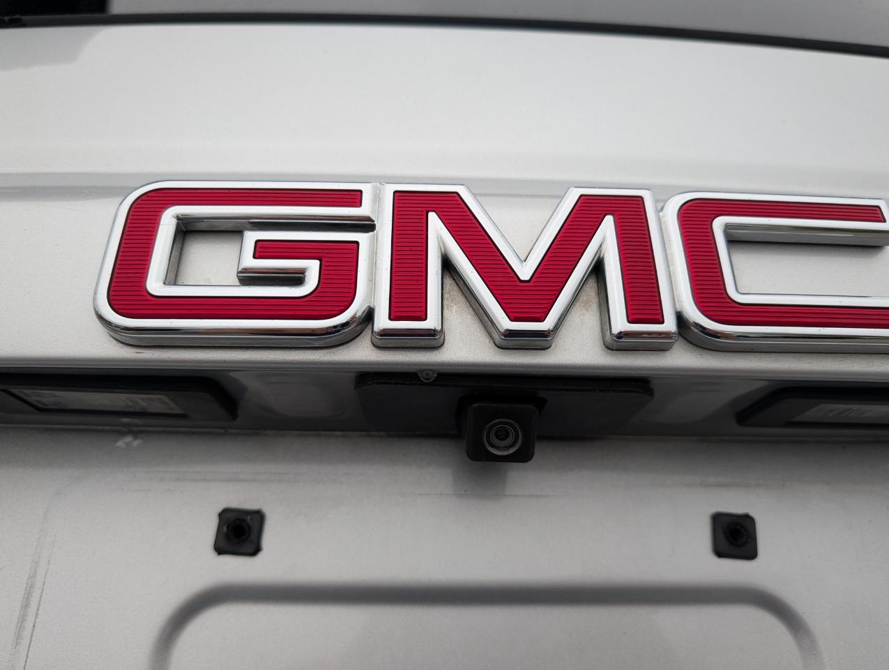 GMC Yukon 4WD 4dr SLT 2016