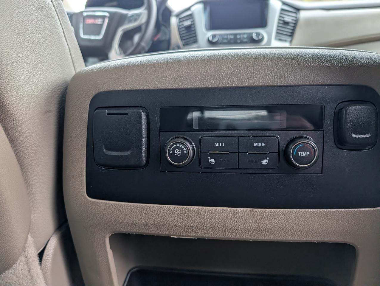 GMC Yukon 4WD 4dr SLT 2016