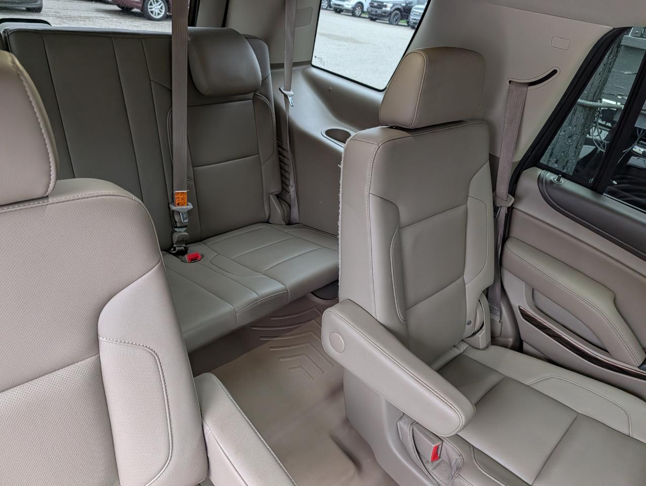 GMC Yukon 4WD 4dr SLT 2016