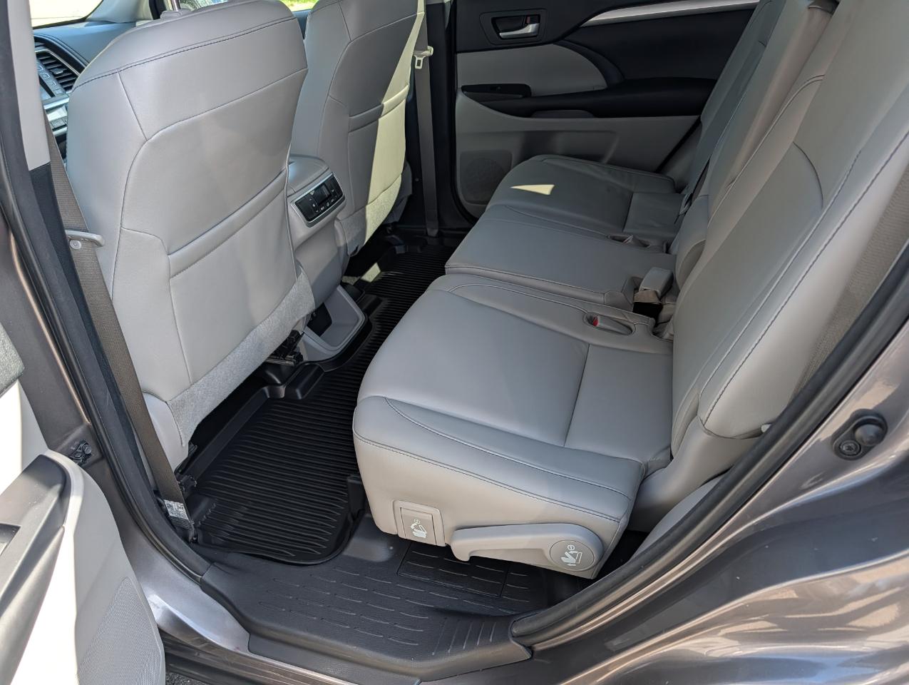 Toyota Highlander Hybrid XLE V6 AWD (Natl) 2018