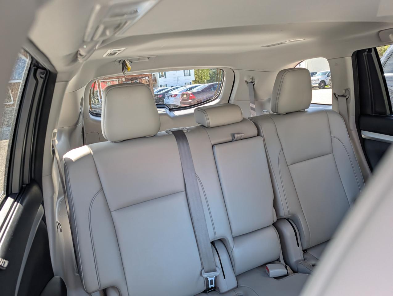 Toyota Highlander Hybrid XLE V6 AWD (Natl) 2018