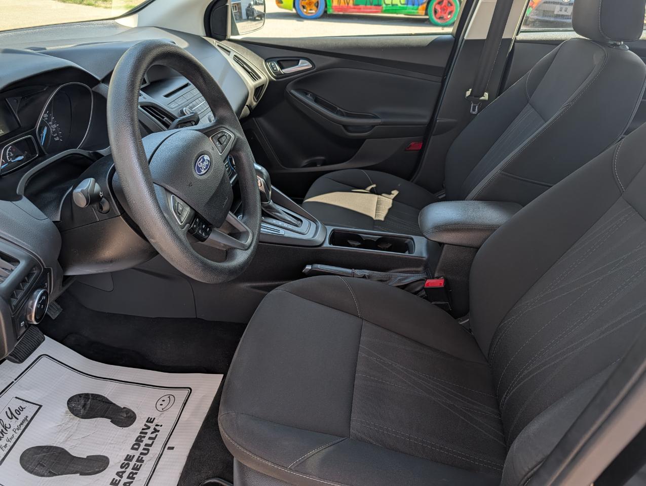 Ford Focus 4dr Sdn SE 2016