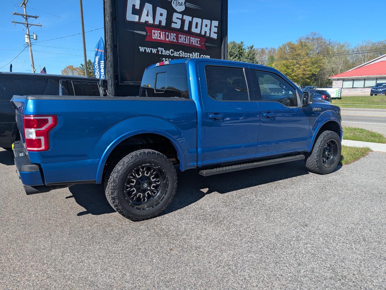Ford F-150 4WD SuperCrew 145" XLT 2018